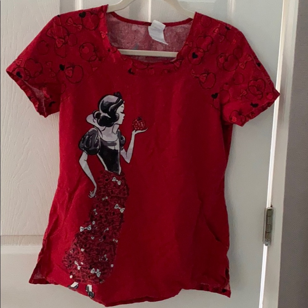 Snow White Scrub Top